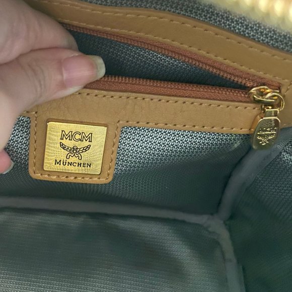 Visetos Side Stud Mini Stark Backpack Cognac - Picture 9 of 10